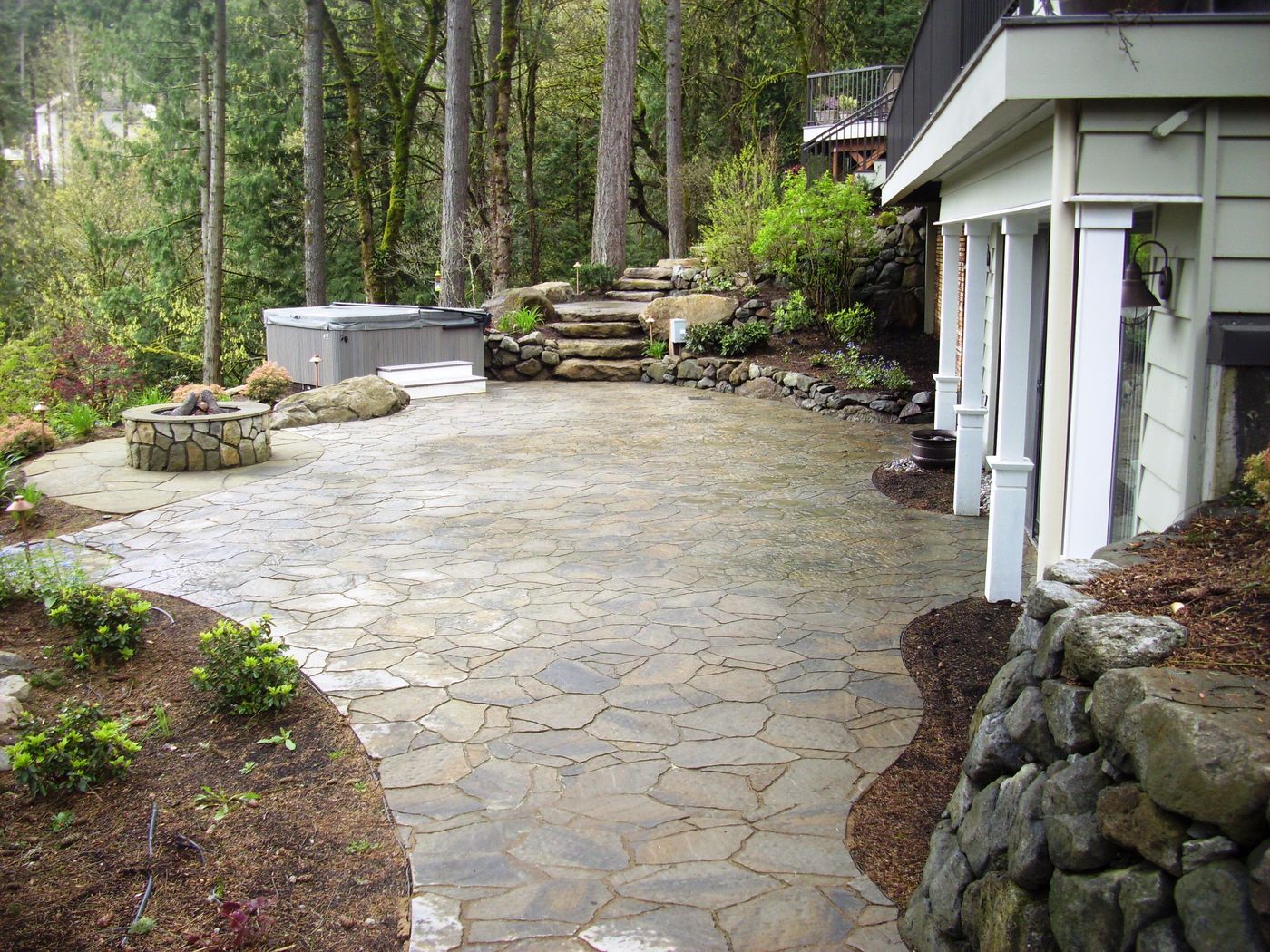 Flagstone Patio & Spa